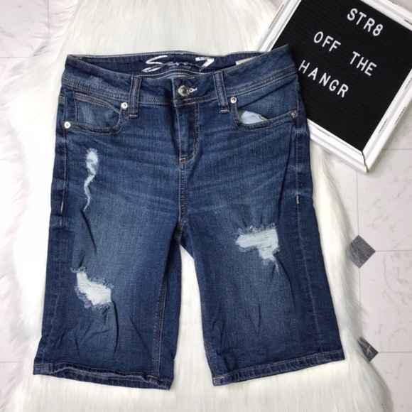 Seven7 Distressed Jean Bermuda Shorts - Blue - Size 4 - Picture 1 of 4